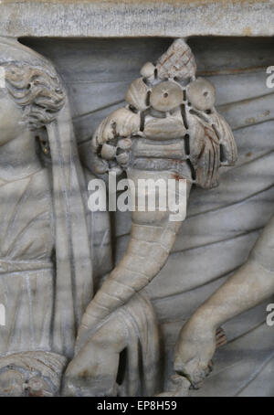 Roman sarcophagus. Marriage ceremony. Abundantia. Detail cornucopia or horn of plenty. From Via Latina, 270-80 CE. Rome. Stock Photo