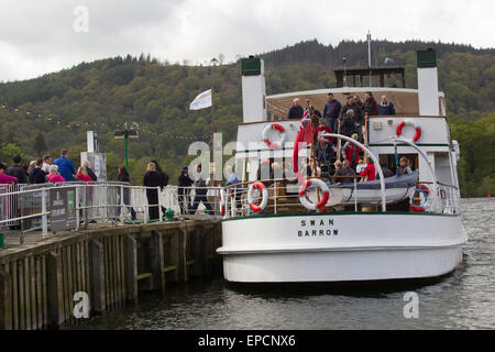 Lake Windermere Cumbria  16th May  2015 UK Weather Cold windy day on Lake Windermere for  cruises on Lake Windermere .The steamer the Swan (built 1938) at Bowness on Lake Wimdermere(National Coach Tourism Awards 2015 'River and Inland Cruise Operator ' Winner: Windermere Lake Cruises ) Credit:  Gordon Shoosmith/Alamy Live News Stock Photo