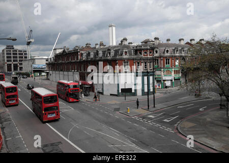 A view of the London General Market Building at the corner of Farringdon Road and West Smithfield street from Holborn Viaduct in London EC1A   UK  KATHY DEWITT Stock Photo