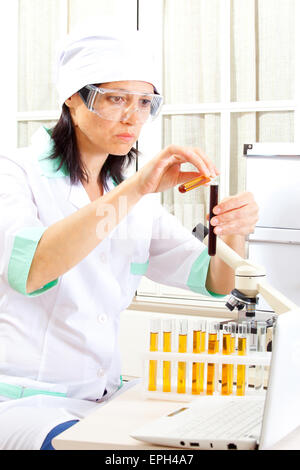 medic mix solutions in test tubes Stock Photo