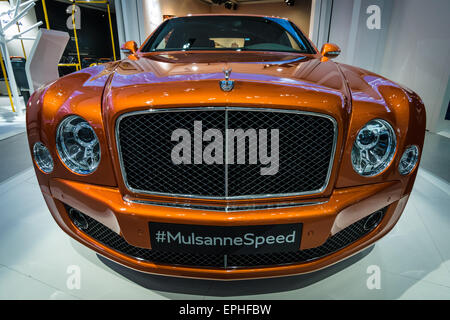 BERLIN - MAY 02, 2015: Showroom. Full-size luxury car Bentley Mulsanne Speed. Produced since 2014. Stock Photo