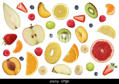 Collage fliegende Früchte wie Orange Frucht, Apfel, Banane und Erdbeere Stock Photo