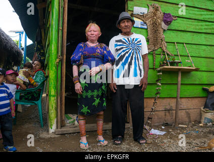 Panama, San Blas Islands, Mamitupu, Albino Kuna Tribe Woman With Her Father Stock Photo