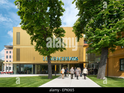 Trees in front of newly built main entrance, Lenbachhaus, Munich, Germany Stock Photo