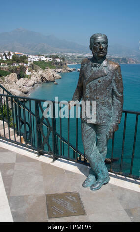 Statue of King Alfonso XII commemorating his visit in the 19th century to the Balcon de Europa, Nerja, Andalucia, Spain Stock Photo