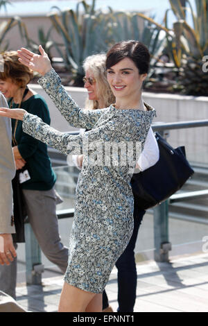 Cannes, France. 20th May, 2015. British actress Rachel Weisz poses during the photocall for 'Youth' at the 68th annual Cannes Film Festival, in Cannes, France, 20 May 2015. The movie is presented in the Official Competition of the festival which runs from 13 to 24 May. Credit:  dpa picture alliance/Alamy Live News Stock Photo