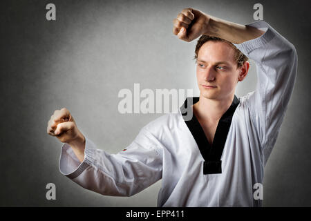 1,607 Self Defense Pose Stock Photos - Free & Royalty-Free Stock Photos  from Dreamstime
