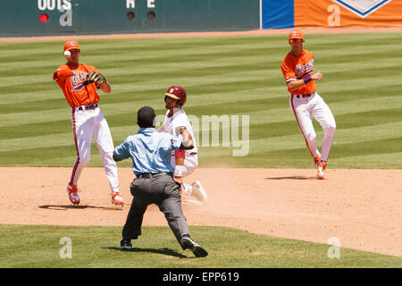 Durham, North Carolina, USA. 20th May, 2015. infielder Tyler Krieger (3) of the Clemson Tigers turns to end the inning during the ACC Baseball Tournament Game 3 Clemson vs. Florida State at Durham Bulls Athletic Park in Durham, NC. Scott Kinser/Cal Sport Media Credit:  Cal Sport Media/Alamy Live News Stock Photo