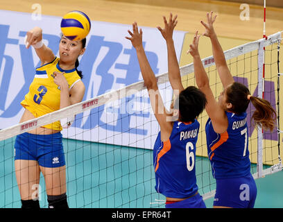 Tianjin, China. 21st May, 2015. Sana Anarkulova (L) of Kazakhstan competes during the group D match against the Philippines at the 2015 Asian Women's Volleyball Championship in Tianjin, north China, May 21, 2015. Kazakhstan won 3-0. © Zhang Chenlin/Xinhua/Alamy Live News Stock Photo