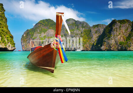 Tropical beach, traditional long tail boat, Maya Bay, Thailand Stock Photo