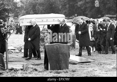 Funeral of Pauline Reade, 6th August 1987. The remains of Pauline Reade ...