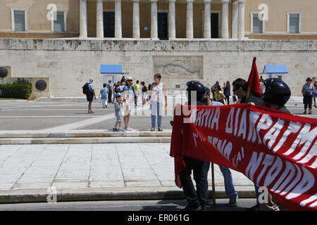 Athens, Greece. 23rd May, 2015. The protest march passes by the Greek Parliament. A protest march by Greek anarchists against German imperialism from Athens' Omonia Square to the German Embassy passed of peacefully. The anarchists protested against German and capitalist influences on Greece and Europe. Credit:  Michael Debets/Pacific Press/Alamy Live News Stock Photo