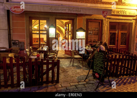 Sidewalk cafe in the historic old town, Cesky Krumlov street, Bohemia, Czech Republic Stock Photo