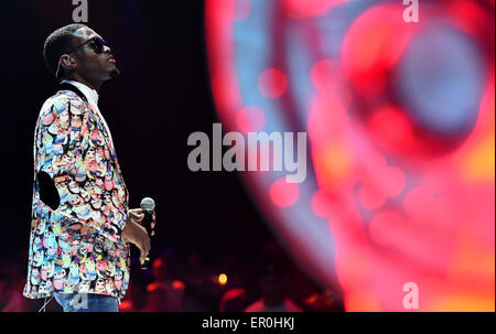 Munich, Germany. 23rd May, 2015. Singer Omi performes during the FC Bayern Muenchen Champions dinner at Postpalast on May 23, 2015 in Munich, Germany. Photo by Lars Baron/Bongarts/Getty Images/FC Bayern/dpa (Editorial use only) Credit:  dpa/Alamy Live News Stock Photo