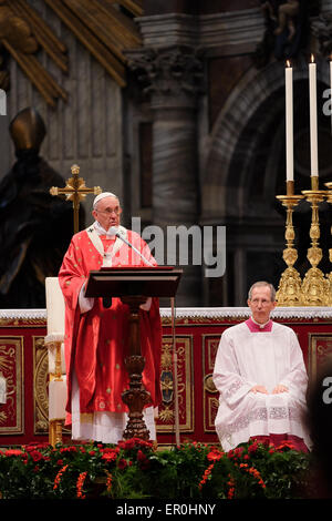 Vatican City. 24th May, 2015. Pentecostal Mass 2015 - 24 May 2015 Credit:  Realy Easy Star/Alamy Live News Stock Photo