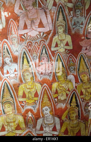 Buddha images in roof mural, Dambulla cave Buddhist temple complex, Sri Lanka, Asia Stock Photo