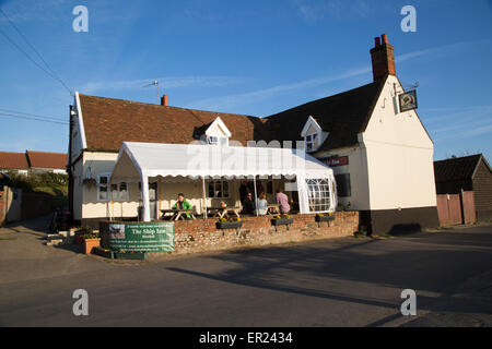 The Ship public house, Blaxhall, Suffolk, England, UK Stock Photo