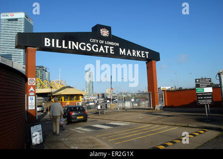 London, UK, 09 August 2014,  Billingsgate fish market main entrance from the east  with Canary Wharf in the background. Stock Photo