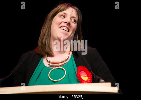 Jess Phillips pictured winning her seat for Birmingham Yardley at the General Election count in 2015 Stock Photo