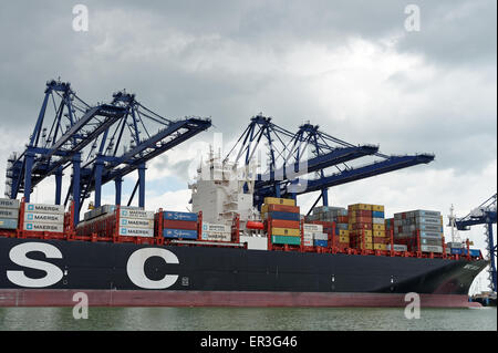 MSC Oscar is the world’s biggest container ship with a length of 396 metres and a tonnage of over 190,000. She can carry 19,224 Stock Photo