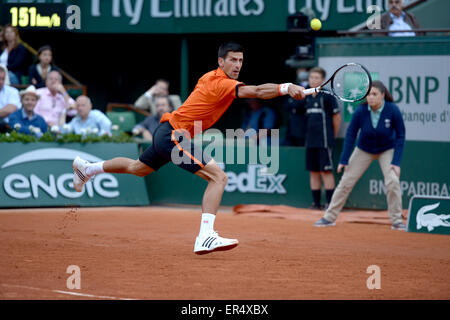 Roland Garros, Paris, France. 26th May, 2015. French Open tennis championships. Novak Djokovic beats J Nieminen (FIN) in 3 sets. © Action Plus Sports/Alamy Live News Stock Photo