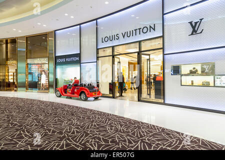 Louis Vuitton Dubai Mall Of The Emirates Store in Dubai, United Arab  Emirates