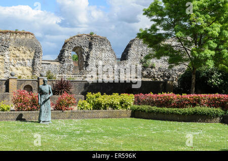 A sculpture of a robed figure by Dame Elisabeth Frink in the ruins of the former Benedictine Abbey at Reading , Berkshire, U.K. Stock Photo