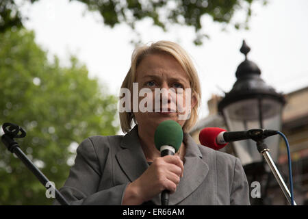 London, UK. Wednesday 27th May 2015. Green Party leader Natalie Bennett speaks as students demonstrate in Westminster.
