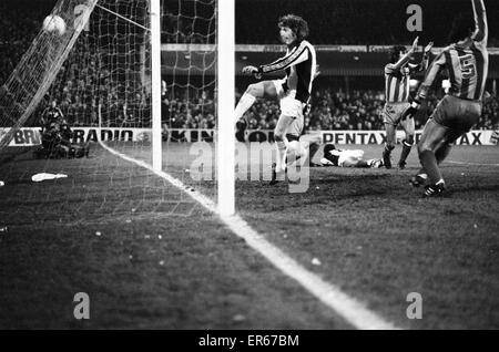 West Brom 2-0 Valencia, UEFA Cup match at The Hawthorns, Wednesday 6th December 1978. Stock Photo