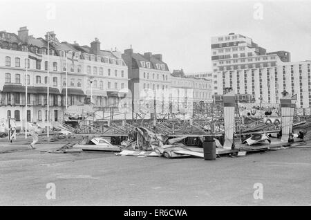 The 1987 Great Storm occurred on the night of 15 - 16th October 1987. An unusually strong weather system caused winds to hit much of southern England and northern France. It was the worst storm to hit England since the Great Storm of 1703. Damage was esti Stock Photo