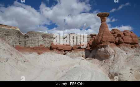 Paria RimrocksToadstool Hoodoos in Southern Utah along the Arizona border in the Grand Staircase-Escalante National Monument Stock Photo