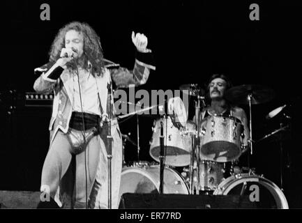 Jethro Tull in concert, 1975 - Ian Anderson and Barriemore Barlow Stock Photo