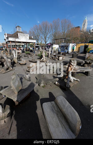 Wooden sculptures by Friedel Buecking at Gabriel's Wharf, Southbank, London, England, UK. Stock Photo