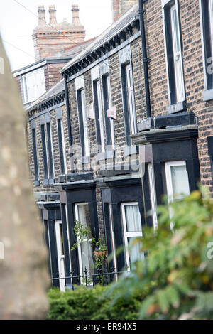 Terraced houses in a street in Barnsley Stock Photo