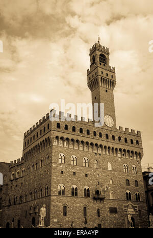 The main landmark of Florence. This massive, Romanesque, fortress-palace is among the most impressive town halls of Tuscany Stock Photo