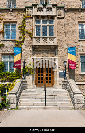 KINGSTON, CANADA - AUGUST 2, 2014: Entrance to Welcome Center in Students Memorial Union building on Queen's university campus i Stock Photo