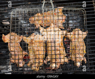 grilled-mice-or-hamsters-on-sale-at-night-market-in-ho-chi-minh-city-eragky.jpg