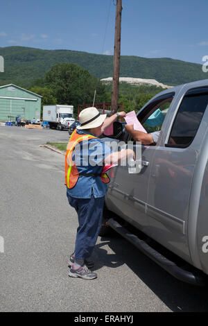 Check-in at Hazardous Waste Collection Day in the small Massachusetts town of Adams. Stock Photo