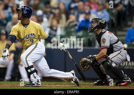 Milwaukee, WI, USA. 30th May, 2015. Milwaukee Brewers shortstop Jean Segura #9 in game action during the Major League Baseball game between the Milwaukee Brewers and the Arizona Diamondbacks at Miller Park in Milwaukee, WI. John Fisher/CSM/Alamy Live News Stock Photo