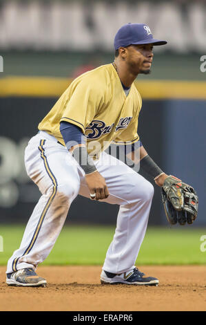 Milwaukee, WI, USA. 30th May, 2015. Milwaukee Brewers shortstop Jean Segura #9 during game action in the Major League Baseball game between the Milwaukee Brewers and the Arizona Diamondbacks at Miller Park in Milwaukee, WI. John Fisher/CSM/Alamy Live News Stock Photo