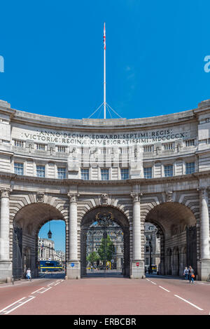 Admiralty Arch between The Mall and Trafalgar Square on a sunny day Stock Photo