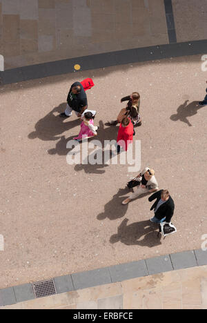 Overhead view of pedestrians on the High Street as seen from the top of Carfax Tower in Oxford, England Stock Photo