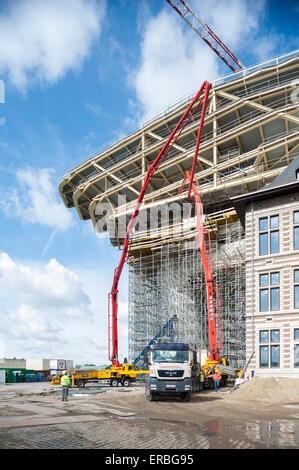 Belgium, Antwerp, Nieuw havenhuis in construction Stock Photo