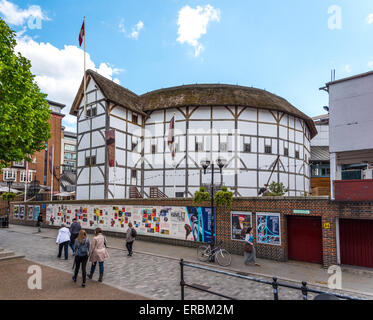Shakespeare's Globe, a modern reconstruction of the Globe Theatre an Elizabethan Playhouse. Located in Southwark, London. Stock Photo