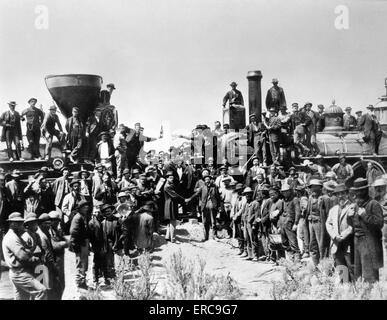 1860s MAY 10 1869 PROMONTORY POINT UTAH COMPLETION TRANSCONTINENTAL RAILWAY GOLDEN SPIKE DRIVEN EASTERN & WESTERN LOCOMOTIVES Stock Photo