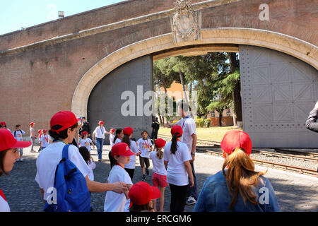 Vatican City. 30th May, 2015. Pope Francis meet the Train of the Children - 30 May 2015 Credit:  Realy Easy Star/Alamy Live News Stock Photo