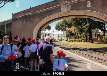 Vatican City. 30th May, 2015. Pope Francis meet the Train of the Children - 30 May 2015 Credit:  Realy Easy Star/Alamy Live News Stock Photo