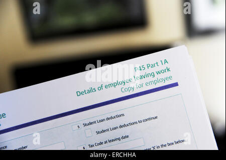 P45 Employee Leaving Work Form Stock Photo Alamy   Uk Hmrc P45 Form For When An Employee Leaves A Company Or Is Made Erchha 