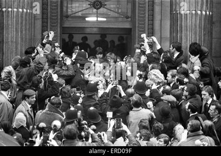 Civil Wedding of Paul McCartney & Linda Eastman, Marylebone Register Office, London, 12th March 1969. Stock Photo