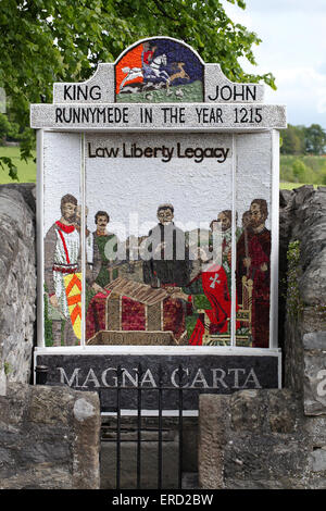 800 years of the Magna Carta celebrated as a Derbyshire Well Dressing at Ashford in the Water near Bakewell Stock Photo